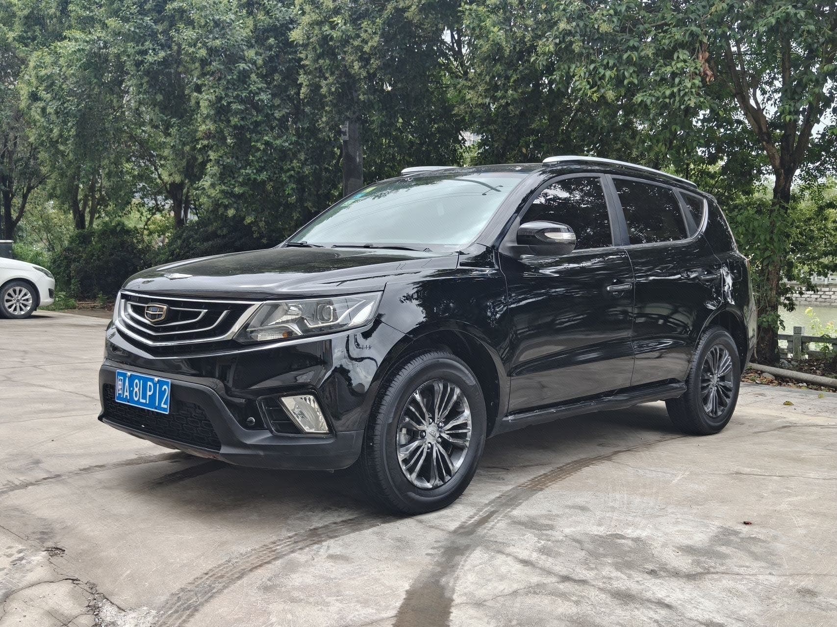 Envision X6 2016 Model Year 1.3T CVT Luxury Edition