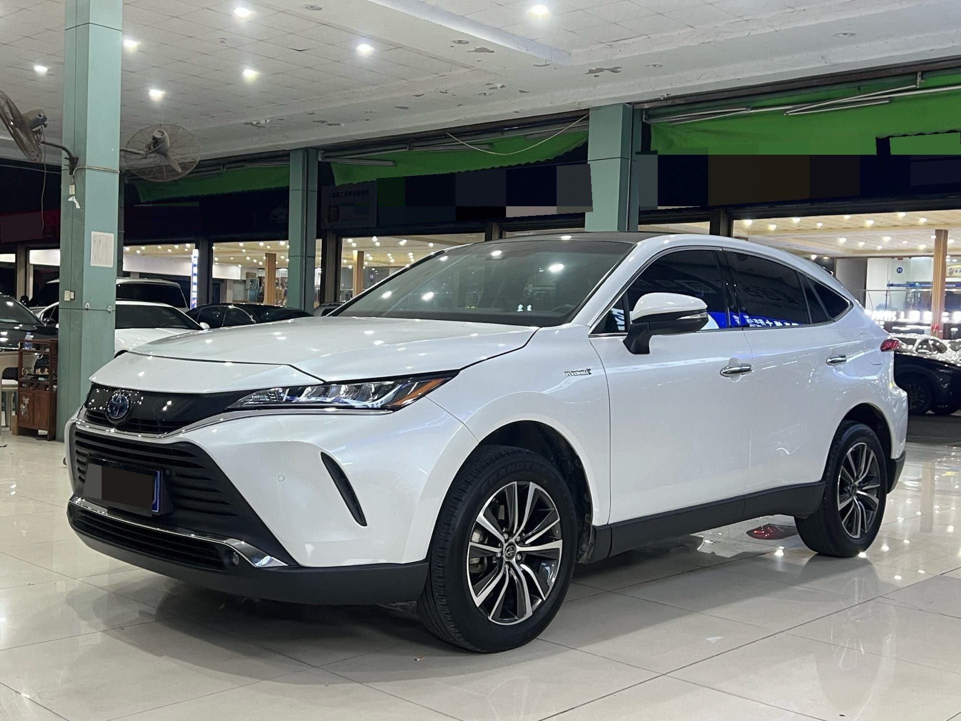 Toyota 2023 RAV4 Hybrid 2.5 CVT 2WD Luxury Edition, Automatic Transmission