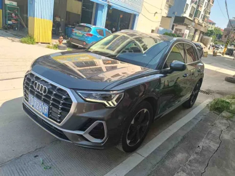 2022 Audi Q3 35 TFSI Sport