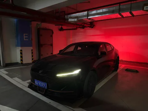 Changan UNI-V 2022 Model Year 1.5T Sport Edition