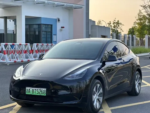 2022 Model Y Long Range All-Wheel Drive