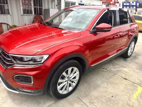2019 T-ROC, 230TSI DSG Front-Wheel Drive "Progressive" Trim, China V Emission Standard