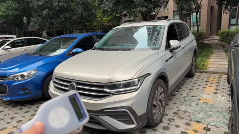 Volkswagen 2023 Tiguan L 1.5TSI 300TSI Front-Wheel Drive Smart Enjoy Edition Automatic Transmission