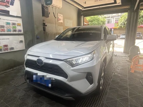 2022 Toyota RAV4 Hybrid 2.5L CVT 2WD Elite Edition