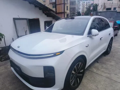 Li Auto 2025 L6 Pro Smart Refresh Edition, Automatic Transmission