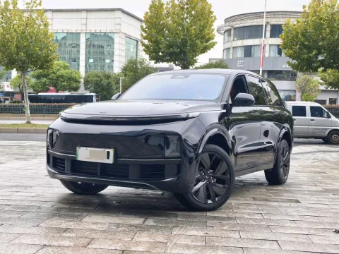 Li Auto L8 2023 Pro