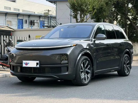 Li Auto L8 2023 Air