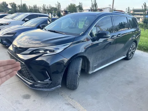 Toyota 2023 Grevia Hybrid 2.5 CVT Premium PLUS Edition, Automatic Transmission