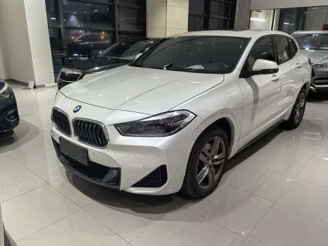 2022 BMW X2 sDrive25i M Sport Package