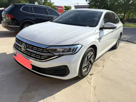 Volkswagen 2025 Jetta 1.5TSI 300TSI "Fei Yue" Edition (Facelift) Automatic Transmission