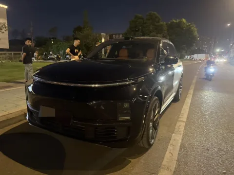Li Auto L9 2022 Model Year L9 Max Edition
