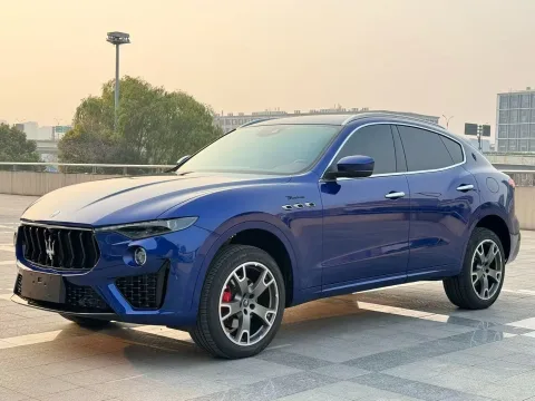 Levante 2022 Model Year 3.0T Modena